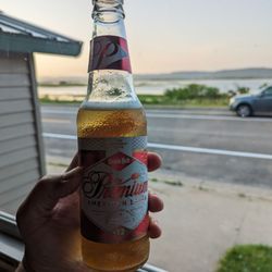 Eagle View Bar and Grill - Sippin' on the 'sippi
