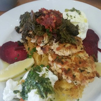 Humble Bee - Salmon cakes - Breakfast & Brunch Near Me - Northridge, California Humble Bee - Salmon cakes - Breakfast & Brunch Near Me - Northridge, California