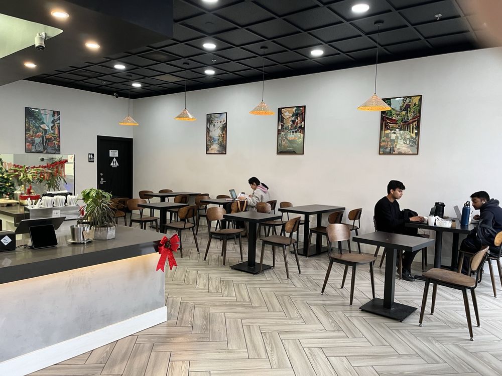 Lạc Coffee