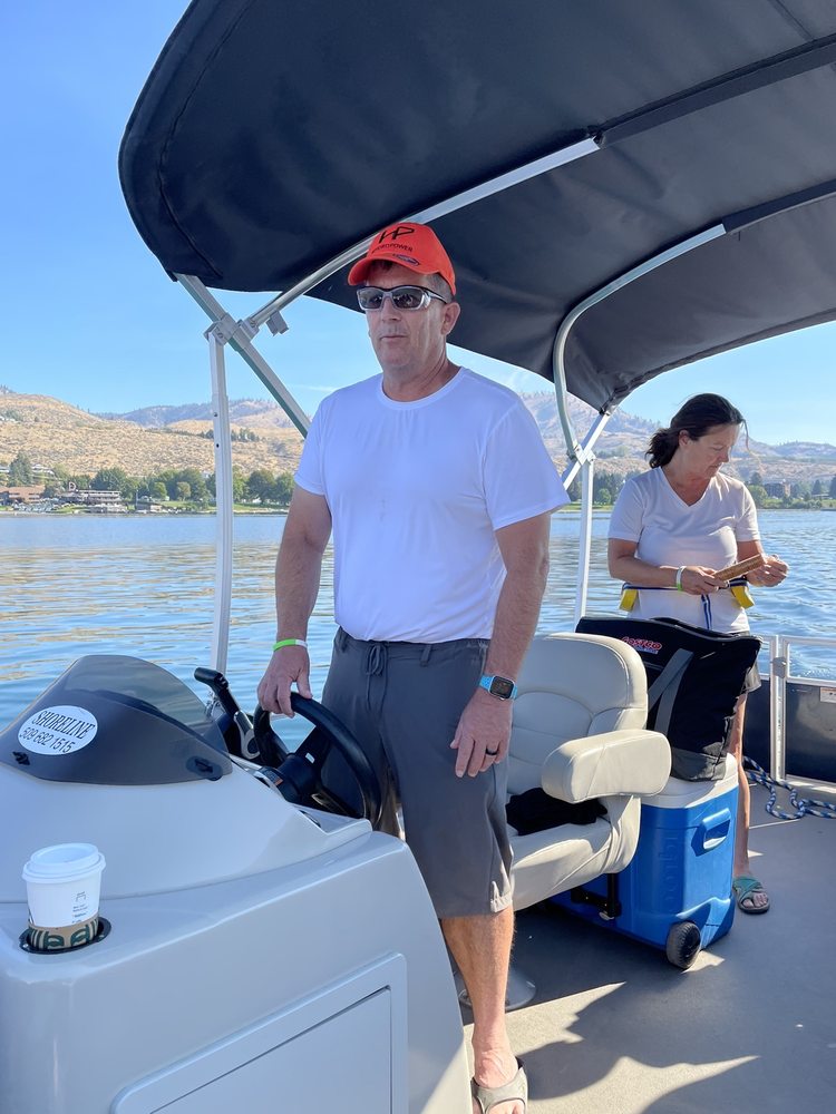 Shoreline Watercraft & Boat Rentals, Chelan Roadtrippers