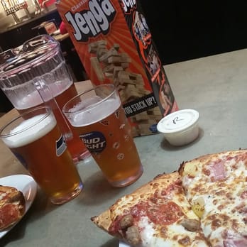 Westside Pizza - Pizza, ice cream, beer and games! - Pizza Near Me - Yakima, Washington