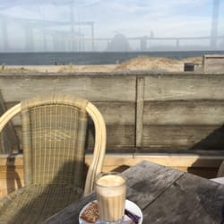 Strandpaviljoen Kaap Noord - Terras is al lekker