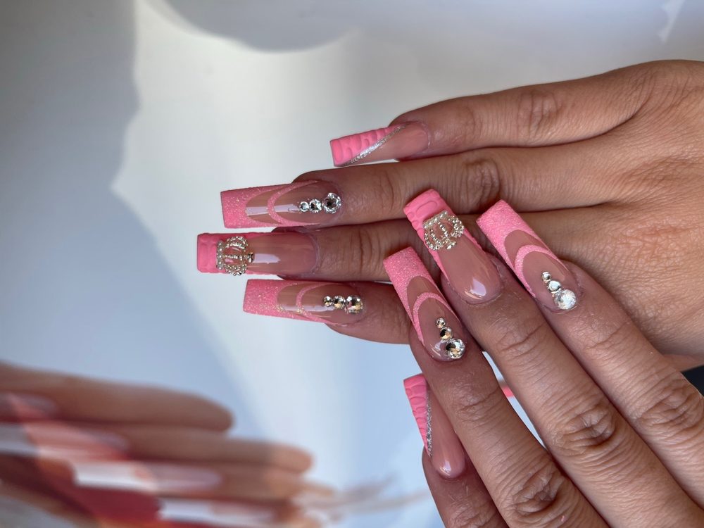 PERFECT NAILS & TAN Updated September 2024 922 Photos & 302 Reviews