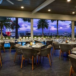 Faro Blanco Resort Marathon Florida Keys, Curio by Hilton - Restaurant
