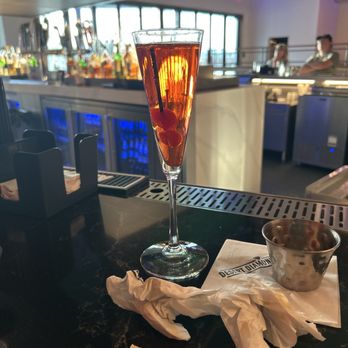 Pub Stop - Mimosa ( cranberry)). And cup chili)) - Sports Bars Near Me - Waddell, Arizona