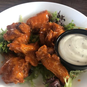 MeMe's Cafe - Chicken wings - American Near Me - Springdale, Utah