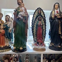 I Am catholic Gear - Statues of all sizes.