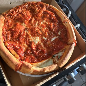 Chi Town Pizza - Pizza Near Me