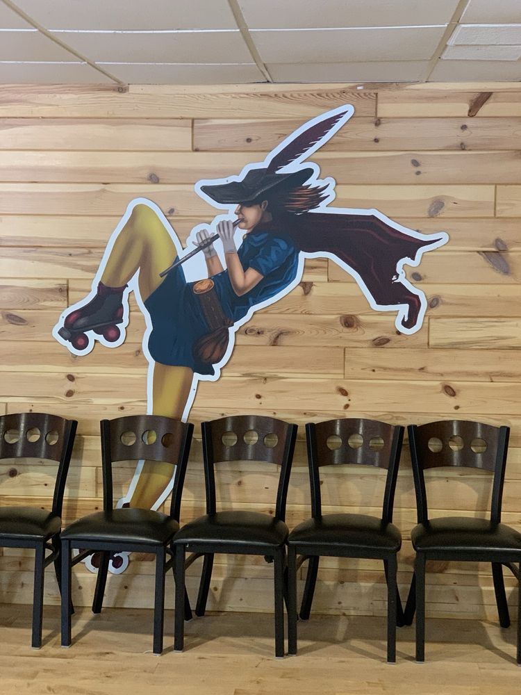 Pied Piper Skatery Logo