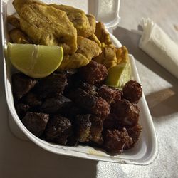 Dominican Chimi - Fruturis platter