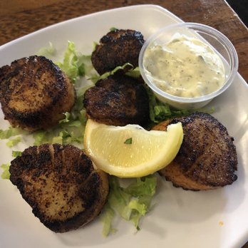 Cape Cod Fish - Sea Scallops blackened. Very tasty - Seafood Near Me - Fort Myers, Florida