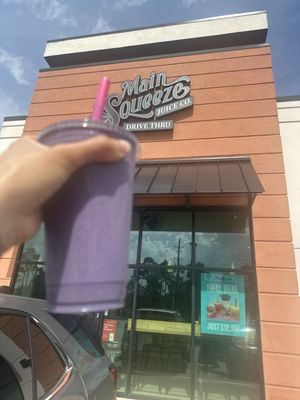 Main Squeeze Juice Co. by null