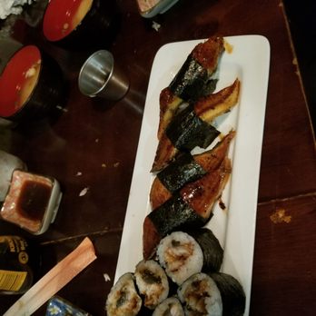 Musashi's - Eel Nigiri and maki - Sushi Bars Near Me - Seattle, Washington