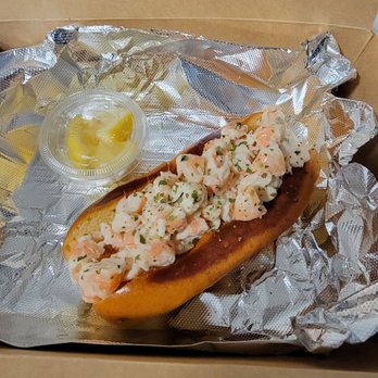 PJ Buckets Seafood - Shrimp roll - Seafood Near Me - Ventnor, New Jersey PJ Buckets Seafood - Shrimp roll - Seafood Near Me - Ventnor, New Jersey