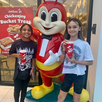 Jollibee - Fast Food Near Me - Pinellas Park, Florida