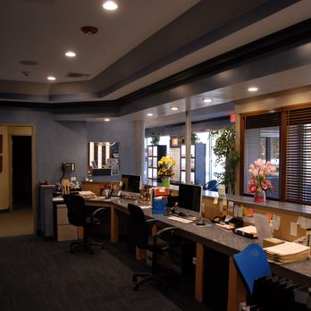 Liva Eye Center, 470 Route 17 South, Ridgewood, NJ - Reception - Optometrists Near Me - Ridgewood, New Jersey Liva Eye Center, 470 Route 17 South, Ridgewood, NJ - Reception - Optometrists Near Me - Ridgewood, New Jersey