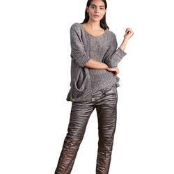 Rootchi - The Rasa Pants are a hit! Silver or Black jeans, strechy waistline with a string! Compliments every body!