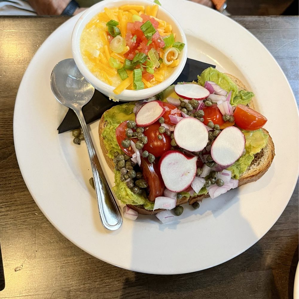 B Matthews Eatery - Avocado Toast - New American Near Me - Savannah, Georgia B Matthews Eatery - Avocado Toast - New American Near Me - Savannah, Georgia