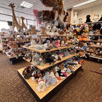 Toy Box Michigan - Tons of stuffed animals! - Toy Stores Near Me - Utica, Michigan Toy Box Michigan - Tons of stuffed animals! - Toy Stores Near Me - Utica, Michigan