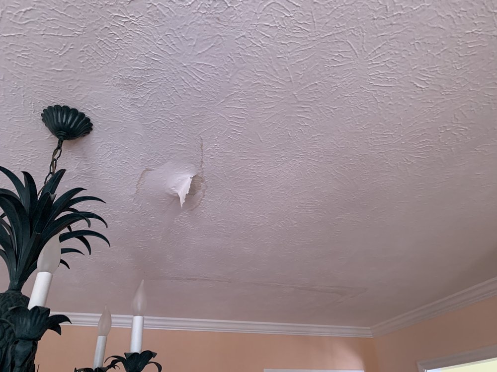 Slide of Lovelace Roofing