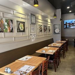 LEE GA - Dining area
