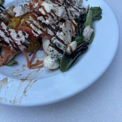Dock's Pool Bar and Grille - Mozzarella salad
