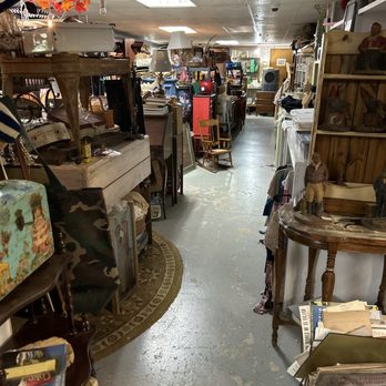 Chique, Unique and Antique - The back room - Furniture Stores Near Me - Marble Falls, Texas Chique, Unique and Antique - The back room - Furniture Stores Near Me - Marble Falls, Texas