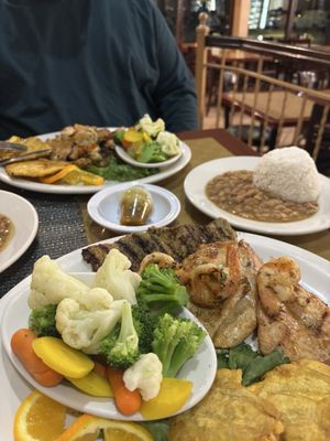 Tienda Vieja by null