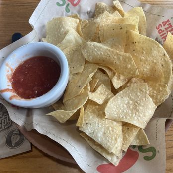 Chili's - Chips & Salsa - American Near Me - Burlington, North Carolina Chili's - Chips & Salsa - American Near Me - Burlington, North Carolina