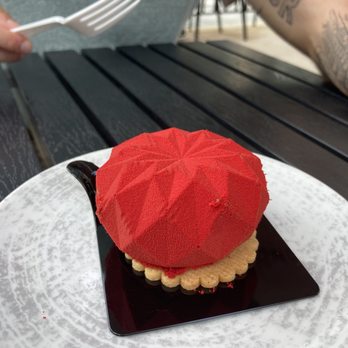 Jonquils Cafe & Bakery - Origami Pastry - Cafes Near Me - Boston, Massachusetts