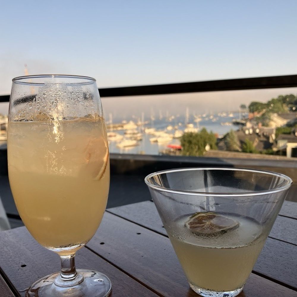 16 Bay View - Drinks - Hotels Near Me - Camden, Maine 16 Bay View - Drinks - Hotels Near Me - Camden, Maine