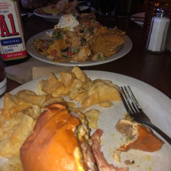 Olde Towne Tavern - Burgers and nachos - Bars Near Me - Columbus, Ohio