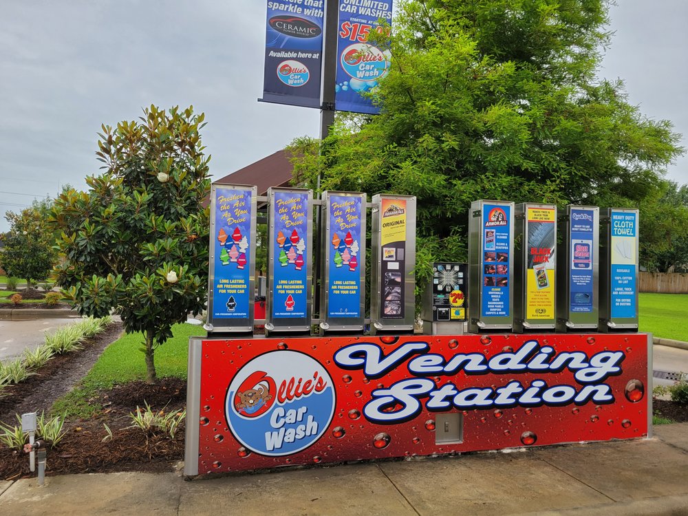 Ollie's Car Wash, Addis Roadtrippers