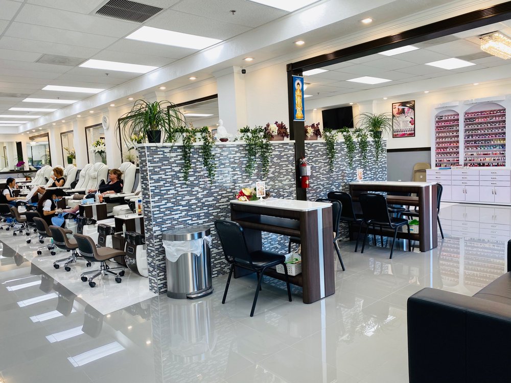 DELUXE NAILS 15 Reviews 12040 S Jog Rd, Boynton Beach, Florida