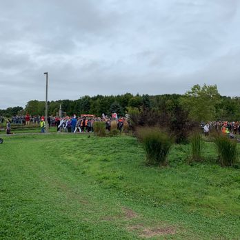 Swan Pumpkin Farm - Lining up! - Pumpkin Patches Near Me - Franksville, Wisconsin