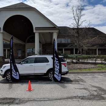 Liberty Ford Solon - Car Dealers Near Me - Aurora, Ohio