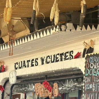Cuates y Cuetes - Interior - Mexican Near Me - Puerto Vallarta, JAL Cuates y Cuetes - Interior - Mexican Near Me - Puerto Vallarta, JAL