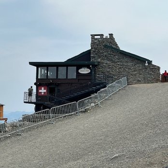 SUMMIT HOUSE RESTAURANT - Updated July 2025 - 289 Photos & 202 Reviews - 33914 Crystal Mountain ...