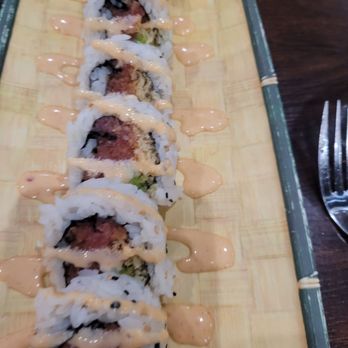 SriThai Thai Kitchen & Sushi Bar -Emory - Roll - Sushi Bars Near Me - Atlanta, Georgia