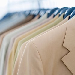 Plaza Ford-ideal Laundry & Dry