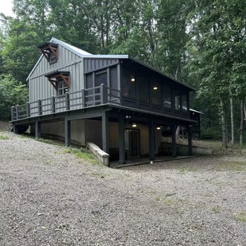 Hocking Hills State Park - Loves the Cabin Rental - Hiking Near Me - Logan, Ohio