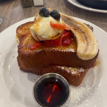 Hash Kitchen - Brioche French toast - Breakfast & Brunch Near Me - Scottsdale, Arizona