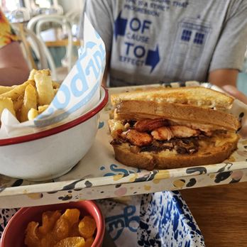 Garbo’s - Lobster grilled cheese with signature fries - Seafood Near Me - Austin, Texas