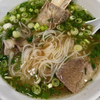 Crab N Bar - Vietnamese Beef Noodle Soup with Beef Short Rib (Pho) - Cajun/Creole Near Me - Cedar Hill, Texas