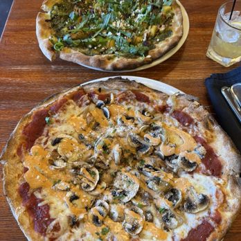 In The Wood - The Shroom Pizza - Gastropubs Near Me - Berkeley, California In The Wood - The Shroom Pizza - Gastropubs Near Me - Berkeley, California