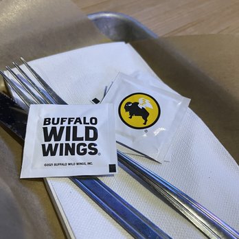 Buffalo Wild Wings - Sports Bars Near Me - Henderson, Nevada