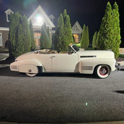 Classic Convertible Carriages - Wedding send off