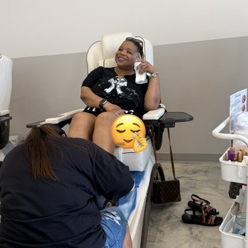 Luxx Nail Lounge & Spa - Sipping mimosas while Daisy was taking care of the feet! So relaxed! - Waxing Near Me - Hammond, Indiana Luxx Nail Lounge & Spa - Sipping mimosas while Daisy was taking care of the feet! So relaxed! - Waxing Near Me - Hammond, Indiana