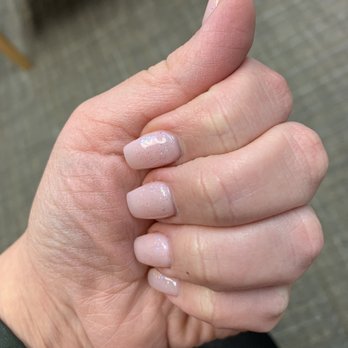 Lynn Nails - Nail Salons Near Me - San Leandro, California