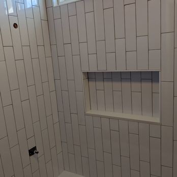 Del Mar Tile And Stone Installation - tub and window - Flooring Near Me Del Mar Tile And Stone Installation - tub and window - Flooring Near Me